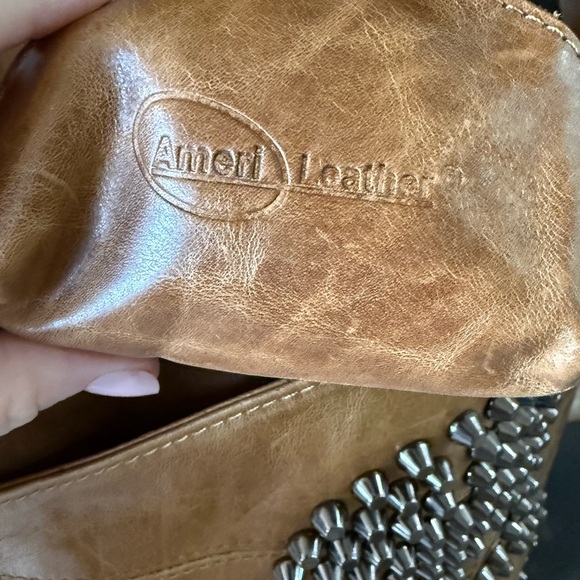 Studded Skull Crossbody Bag by AmeriLeather - Picture 4 of 7